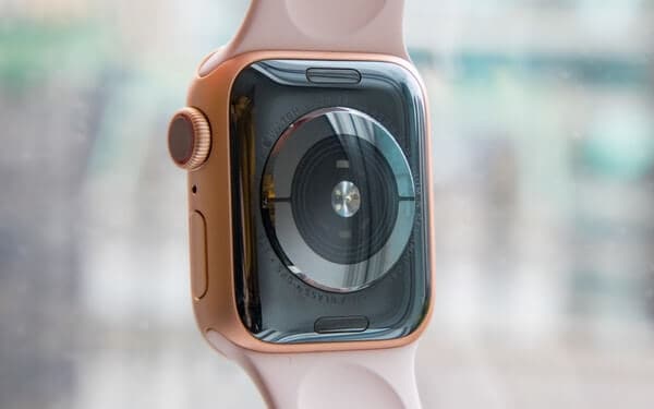 Tiết lộ về ngày phát hành, thiết kế và vô vàn tính năng của Apple Watch Series 5