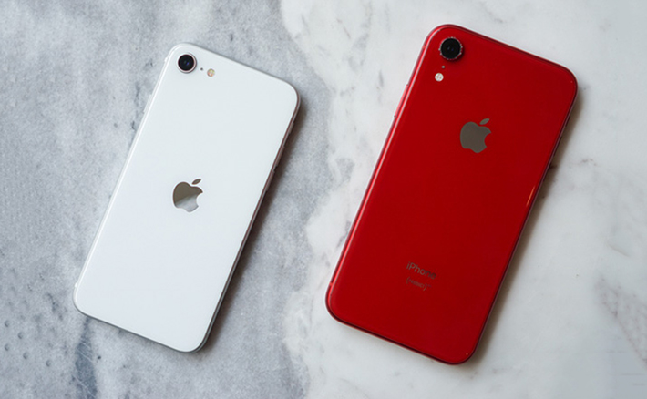 iPhone SE 2020 và iPhone XR - 3